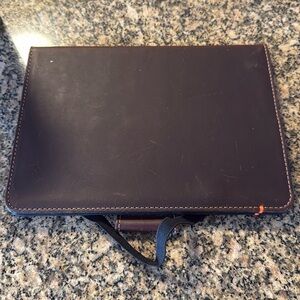 Premium Genuine Leather Tablet Case – Handcrafted, Elegant, and Durable